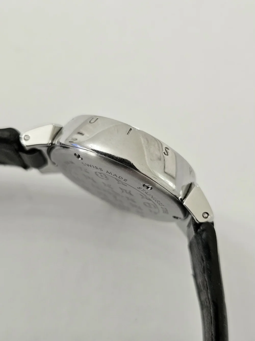 Louis Vuitton Tambour Lovely Diamonds Watch - Black & White